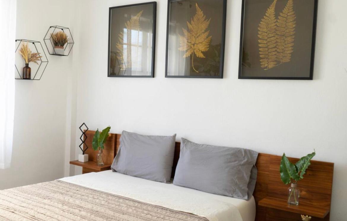 Newely Remodeled Apartment Only 1 Min To The Beach! 마이애미 비치 외부 사진